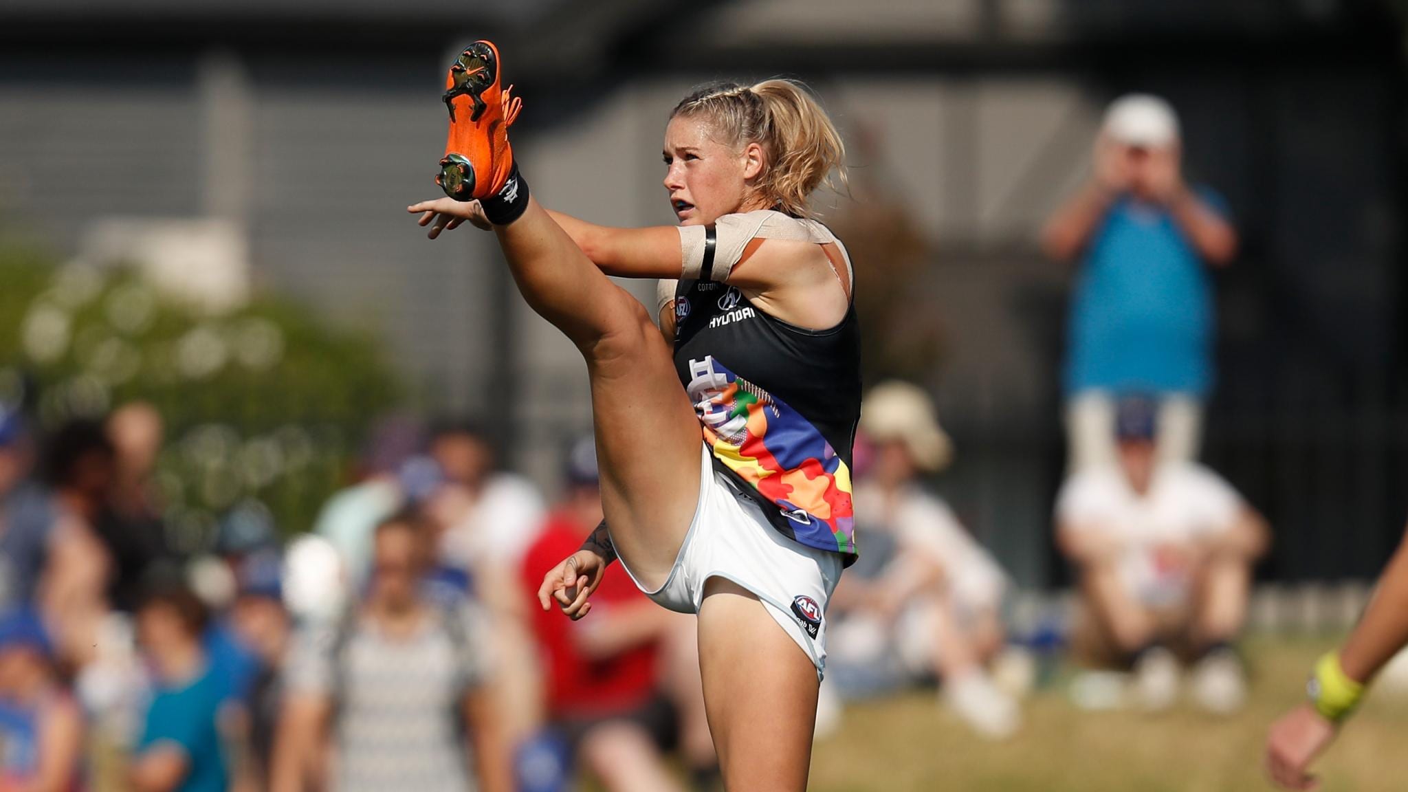 harrisiconic.jpg Michael Willson's image of Tayla Harris - AFL,AFLW,Tayla Harris,Tag-AFLW